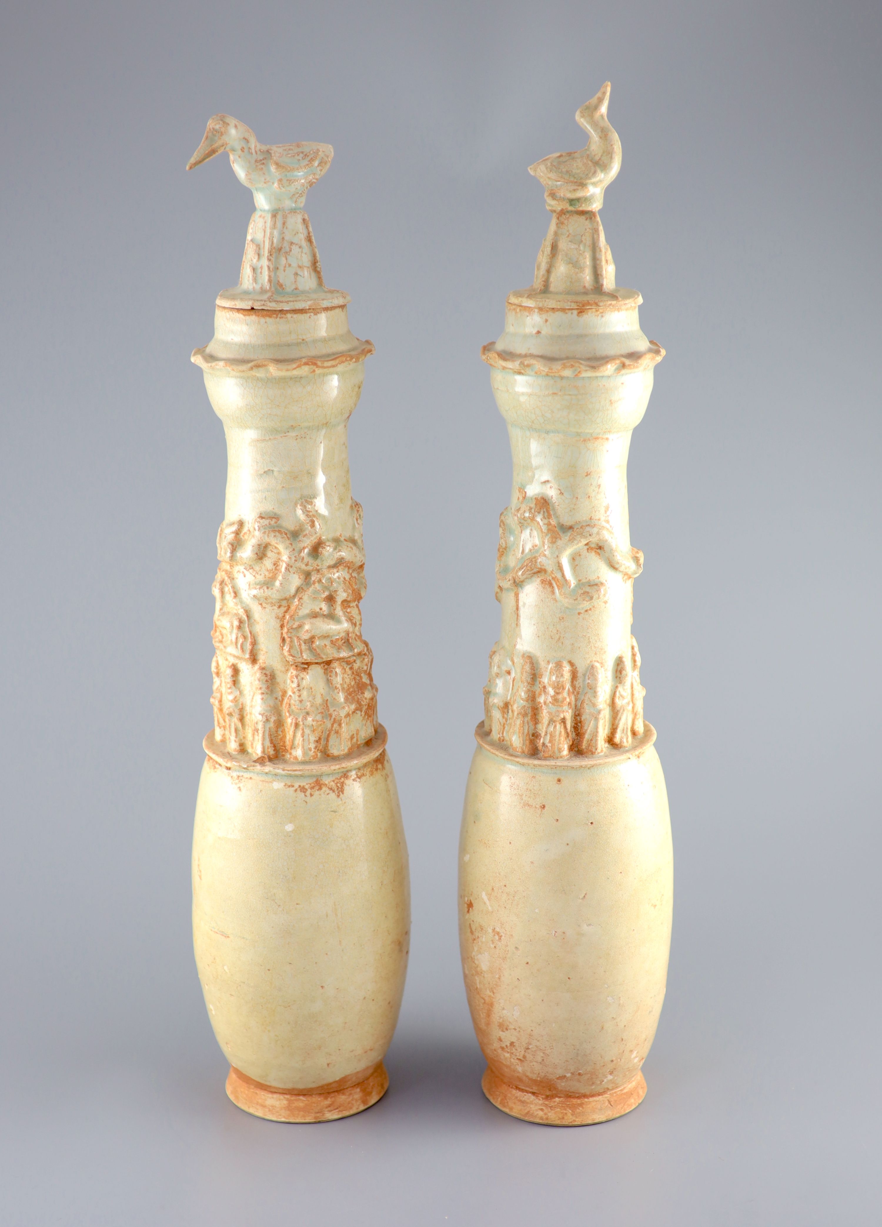 A pair of Qingbai funeral vases and lids (undamaged) song dynasty